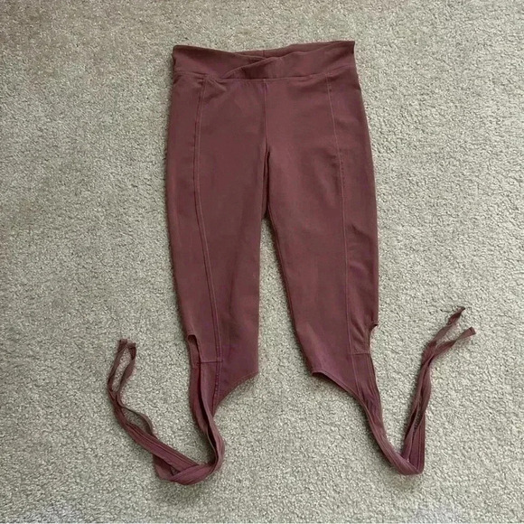 Free People Turnout Movement Leggings Ballet Core Tie Leg Criss Cross Mauve Med - Picture 2 of 15